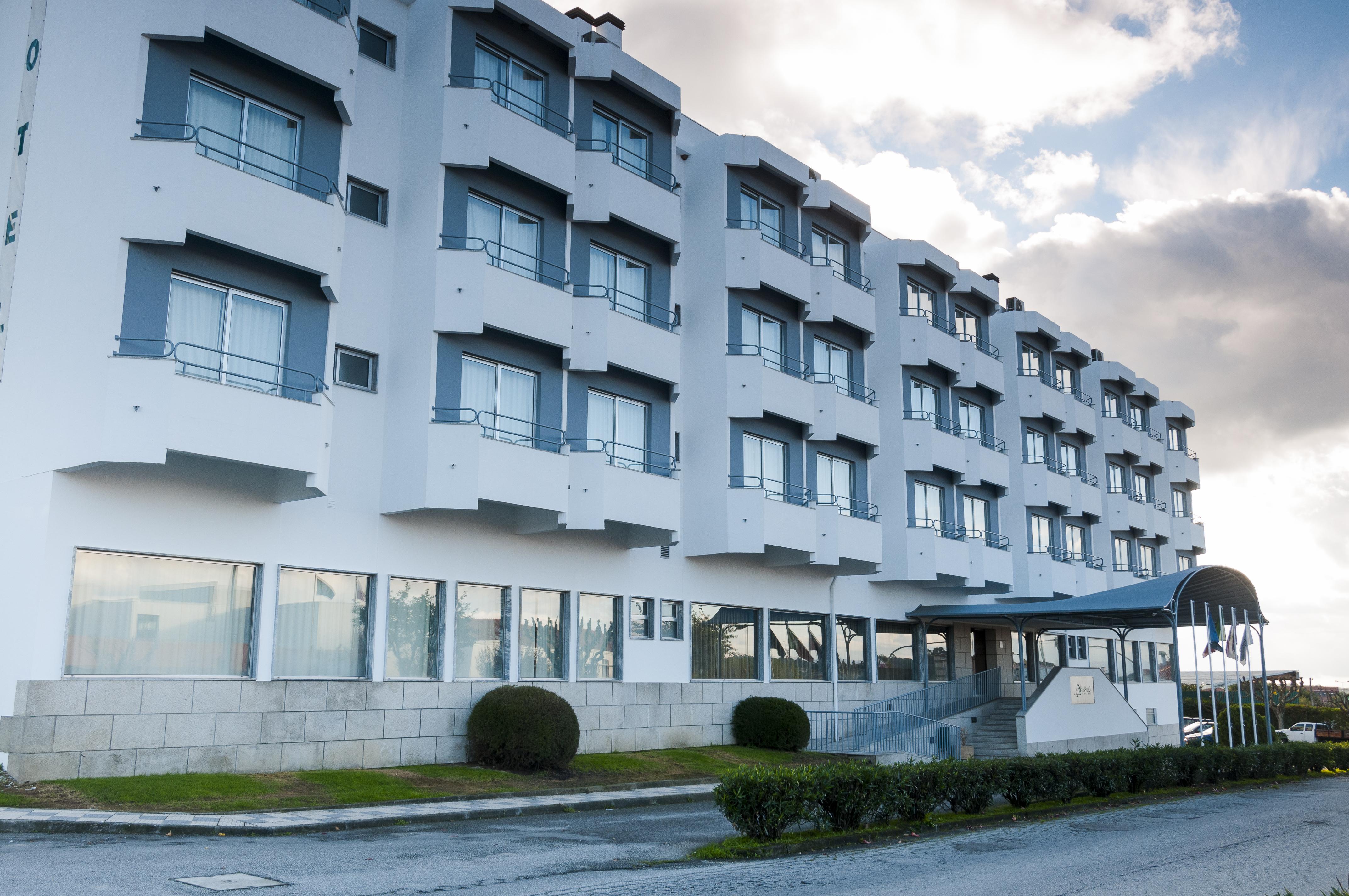 Agua Hotels Nelas Parq Buitenkant foto